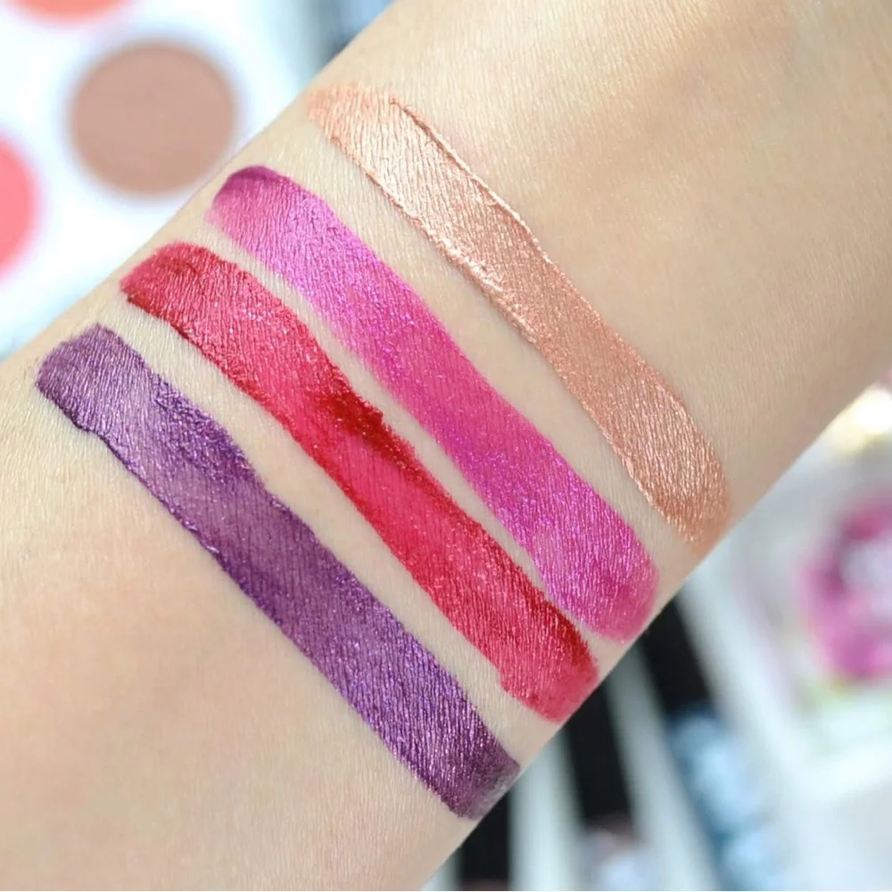 Avon Glimmer Kiss Red Lip Gloss